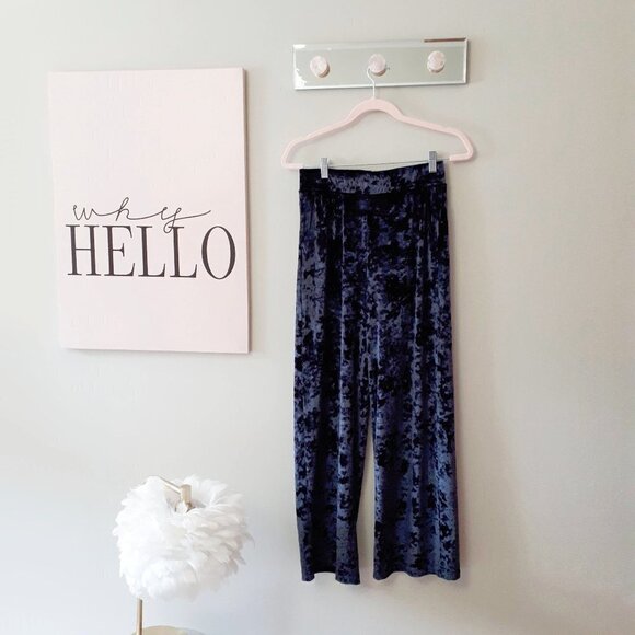 EUC Twik Simons rich blue velvet look wide leg pants, S - Picture 2 of 4